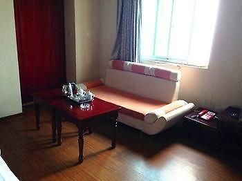 Fu Hua Business Hotel- Сямынь Экстерьер фото